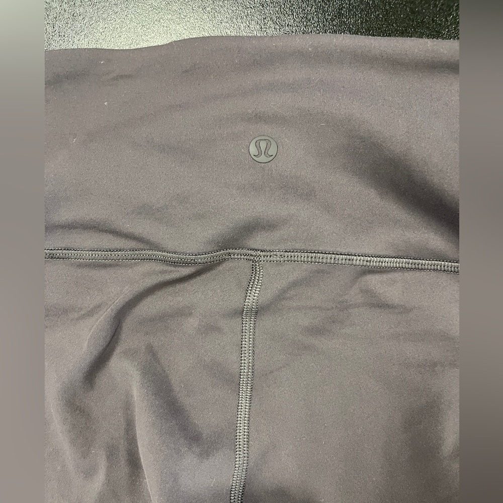 Lululemon Always On High-Rise Tight 28 Sz 6 - Picture 6 of 10